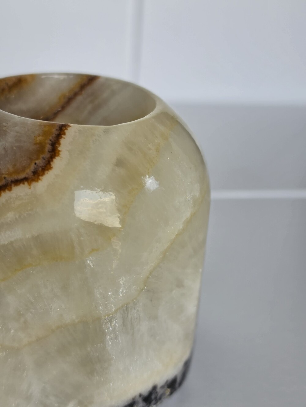 CRYSTAL CANDLE HOLDER | Natural Earth Crystal Carved Candle Holder Onyx Freeform - Picture 4 of 6